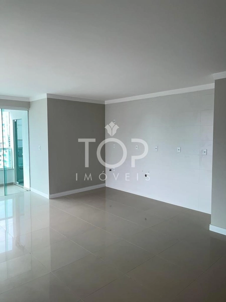 APARTAMENTO ULTIMO ANDAR EM MEIA PRAIA: 30ª foto da galeria de imagens do imóvel