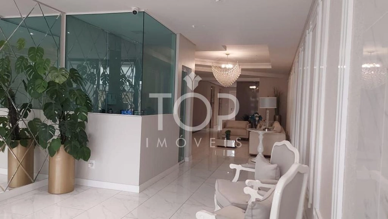 APARTAMENTO ULTIMO ANDAR EM MEIA PRAIA: 2ª foto da galeria de imagens do imóvel