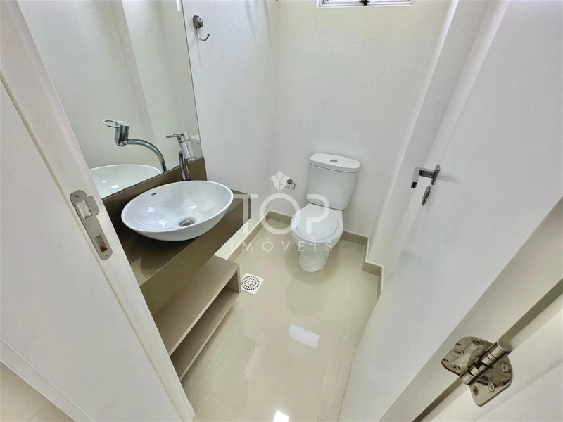 APARTAMENTO DE FRENTE PARA AVENIDA - MEIA PRAIA: 23ª foto da galeria de imagens do imóvel