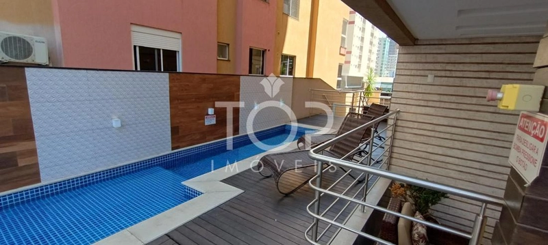 APARTAMENTO FINAMENTE MOBILIADO MEIA PRAIA!: 21ª foto da galeria de imagens do imóvel