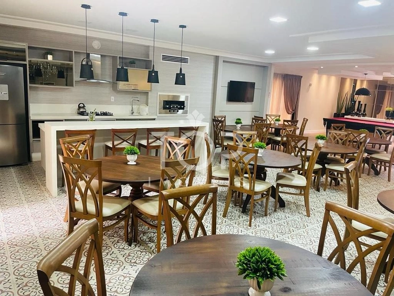 APARTAMENTO FINAMENTE MOBILIADO MEIA PRAIA!: 27ª foto da galeria de imagens do imóvel