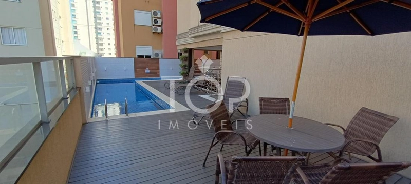 APARTAMENTO FINAMENTE MOBILIADO MEIA PRAIA!: 18ª foto da galeria de imagens do imóvel