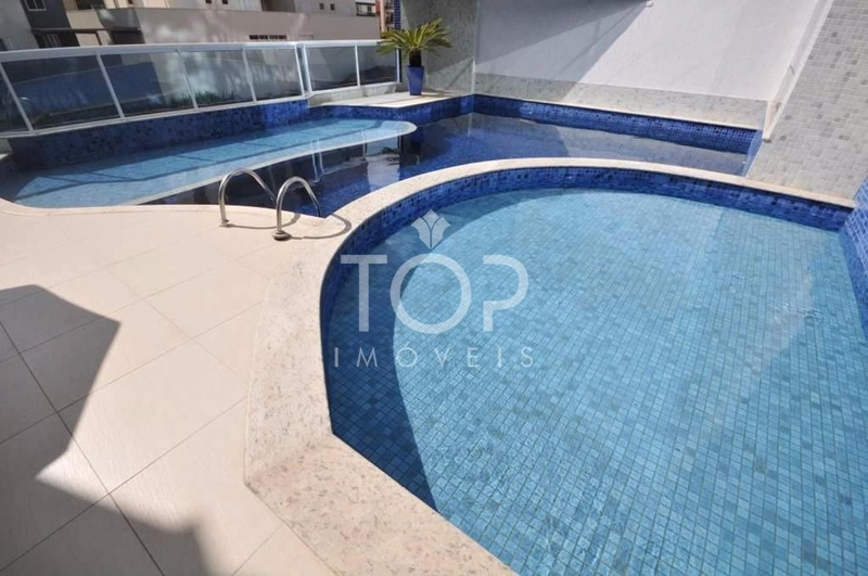 APARATMENTO MOBILIADO QUADRA MAR EM MEIA PRAIA: 7ª foto da galeria de imagens do imóvel