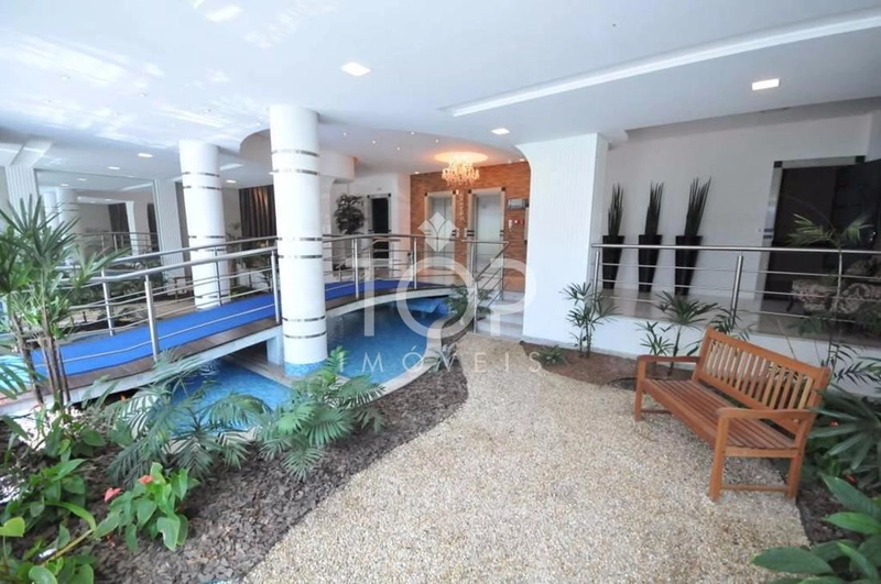 APARATMENTO MOBILIADO QUADRA MAR EM MEIA PRAIA: 3ª foto da galeria de imagens do imóvel