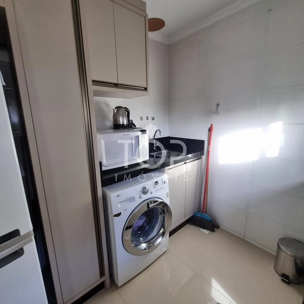 APARTAMENTO COM 02 SUÍTES NA MEIA PRAIA : 15ª foto da galeria de imagens do imóvel
