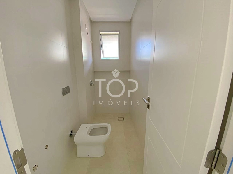 APARTAMENTO PRONTO QUADRA MAR EM MEIA PRAIA: 30ª foto da galeria de imagens do imóvel