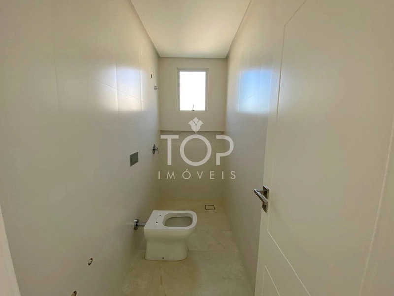 APARTAMENTO PRONTO QUADRA MAR EM MEIA PRAIA: 27ª foto da galeria de imagens do imóvel