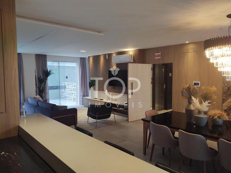 APARTAMENTO PRONTO QUADRA MAR EM MEIA PRAIA: 7ª foto da galeria de imagens do imóvel