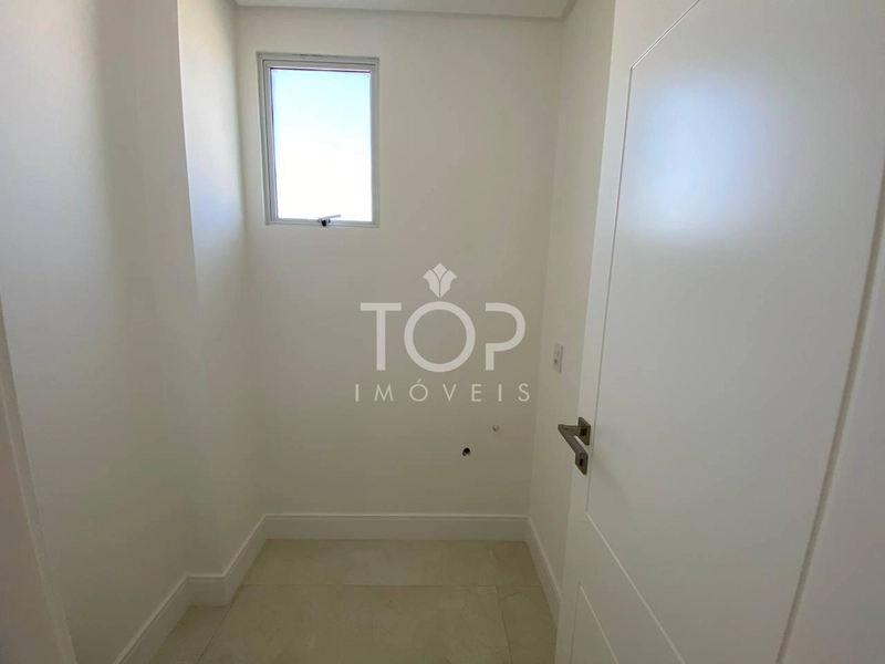APARTAMENTO PENTHOUSE QUADRA MAR EM MEIA PRAIA: 33ª foto da galeria de imagens do imóvel