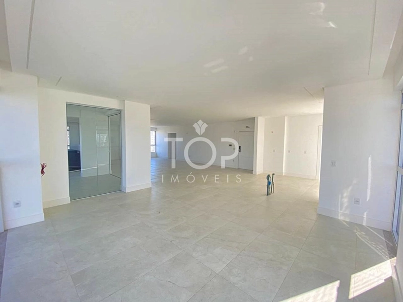 APARTAMENTO PENTHOUSE QUADRA MAR EM MEIA PRAIA: 40ª foto da galeria de imagens do imóvel