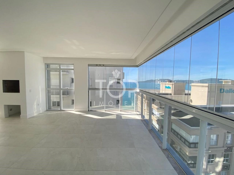 APARTAMENTO PENTHOUSE QUADRA MAR EM MEIA PRAIA: 37ª foto da galeria de imagens do imóvel