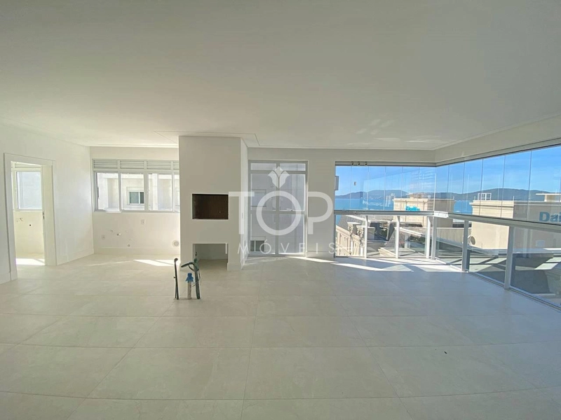 APARTAMENTO PENTHOUSE QUADRA MAR EM MEIA PRAIA: 36ª foto da galeria de imagens do imóvel