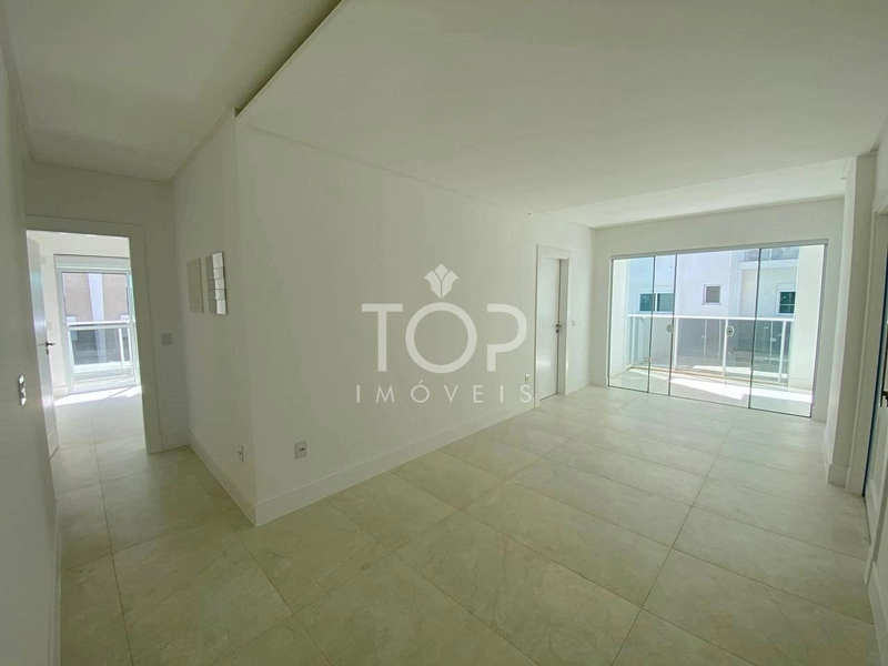 APARTAMENTO PENTHOUSE QUADRA MAR EM MEIA PRAIA: 18ª foto da galeria de imagens do imóvel