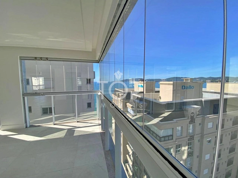 APARTAMENTO PENTHOUSE QUADRA MAR EM MEIA PRAIA: 38ª foto da galeria de imagens do imóvel
