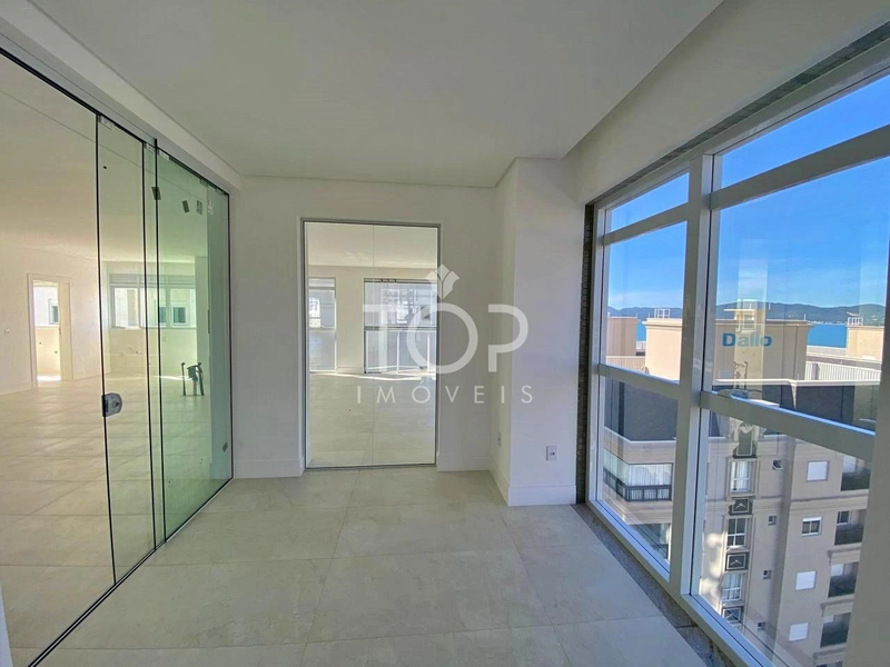 APARTAMENTO PENTHOUSE QUADRA MAR EM MEIA PRAIA: 42ª foto da galeria de imagens do imóvel