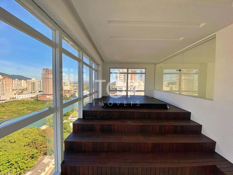 APARTAMENTO PENTHOUSE QUADRA MAR EM MEIA PRAIA: 41ª foto da galeria de imagens do imóvel