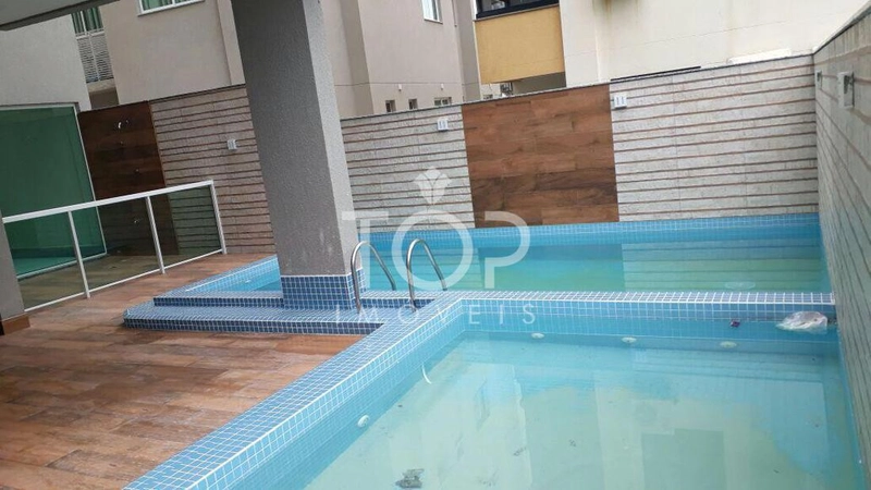 APARTAMENTO PRONTO E MOBILIADO QUADRA MAR: 7ª foto da galeria de imagens do imóvel