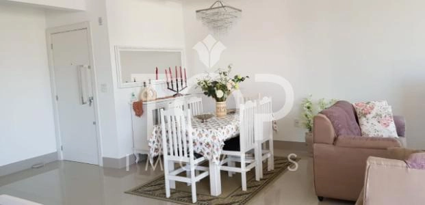 APARTAMENTO PRONTO E MOBILIADO QUADRA MAR: 5ª foto da galeria de imagens do imóvel