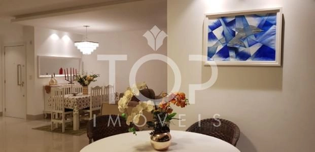 APARTAMENTO PRONTO E MOBILIADO QUADRA MAR: 8ª foto da galeria de imagens do imóvel