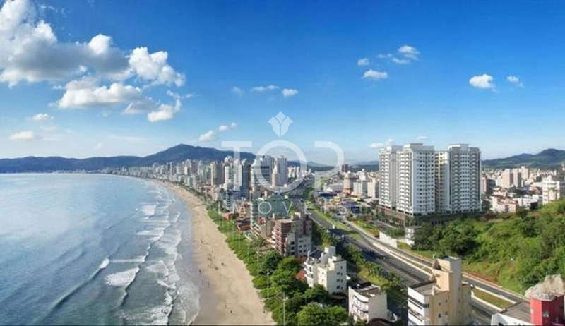 LINDO CONDOMÍNIO LAZER COMPLETO 120 METROS DO MAR: 2ª foto da galeria de imagens do imóvel