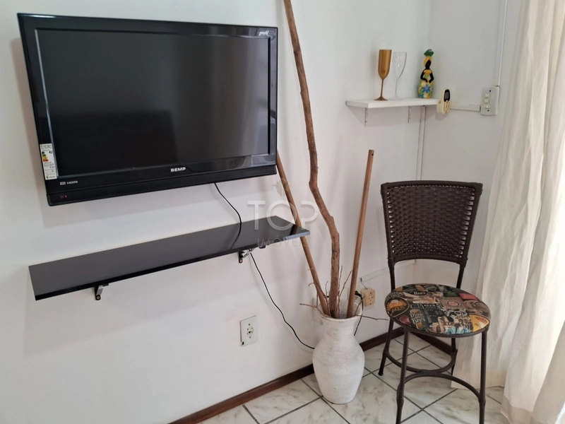 APARTAMENTO LOCALIZADO NO CENTRO DE ITAPEMA: 9ª foto da galeria de imagens do imóvel