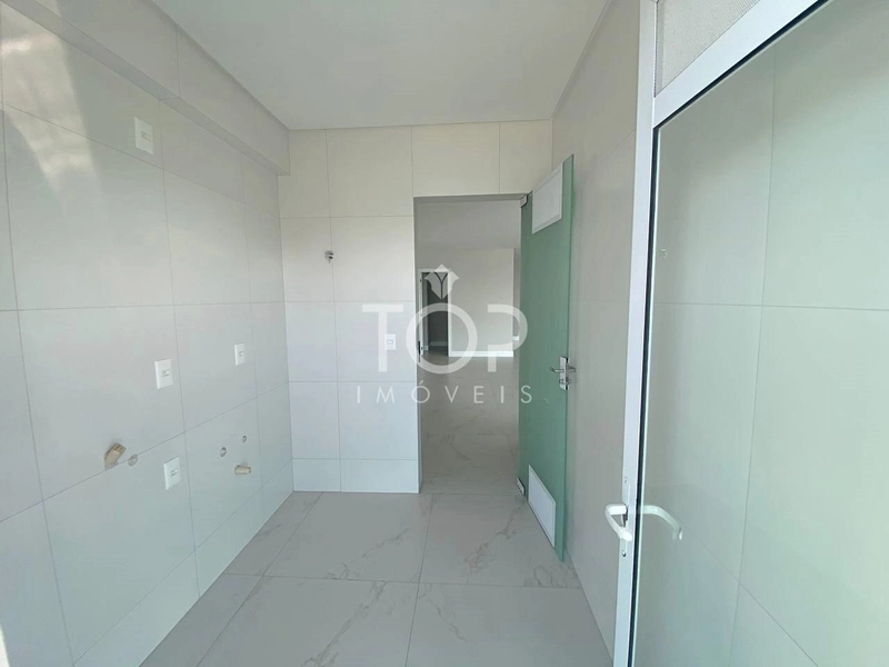 APARTAMENTO PRONTO COM 3 SUITES EM MEIA PRAIA: 14ª foto da galeria de imagens do imóvel
