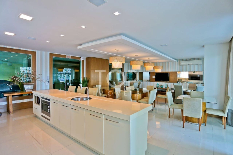 APARTAMENTO DUPLEX FRENTE MAR - BALNEÁRIO CAMBORIÚ: 27ª foto da galeria de imagens do imóvel