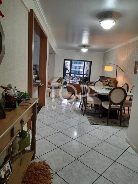 APARTAMENTO NA MEIA PRAIA COM 4 DORMITÓRIOS : 4ª foto da galeria de imagens do imóvel
