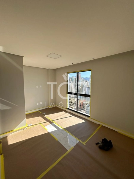 AMPLO APARTAMENTO COM INCRÍVEL VISTA MAR: 8ª foto da galeria de imagens do imóvel