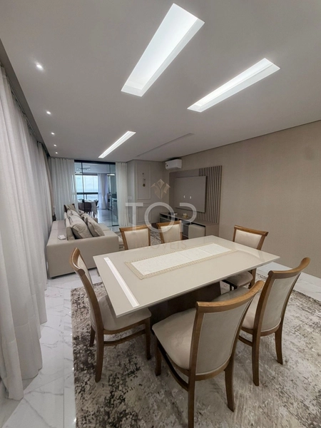 MOBILIADO COM VISTA PARA O MAR EM MEIA PRAIA: 59ª foto da galeria de imagens do imóvel