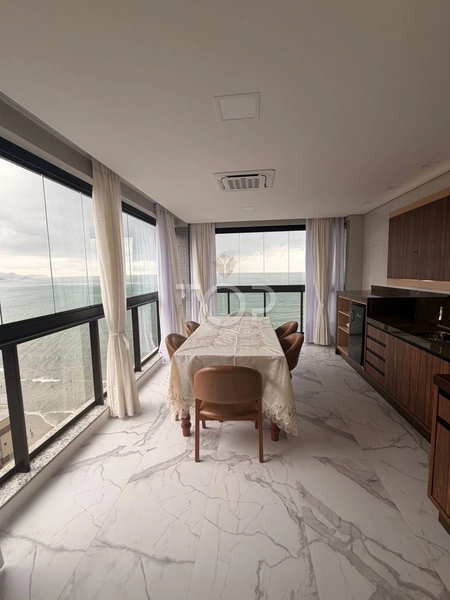 MOBILIADO COM VISTA PARA O MAR EM MEIA PRAIA: 42ª foto da galeria de imagens do imóvel