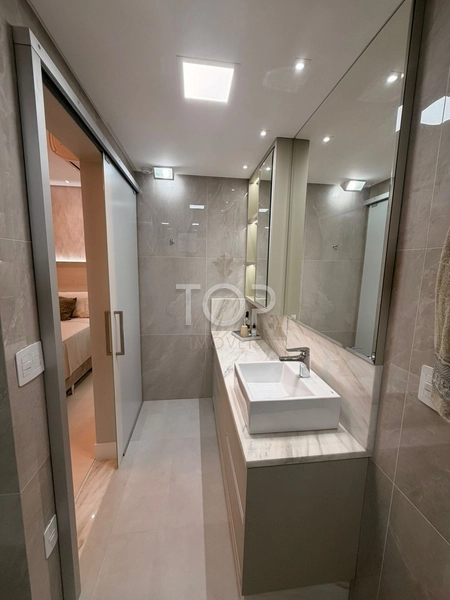 MOBILIADO COM VISTA PARA O MAR EM MEIA PRAIA: 20ª foto da galeria de imagens do imóvel