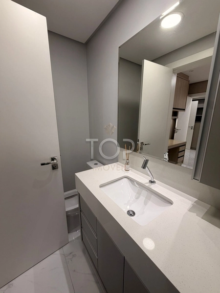 MOBILIADO COM VISTA PARA O MAR EM MEIA PRAIA: 39ª foto da galeria de imagens do imóvel