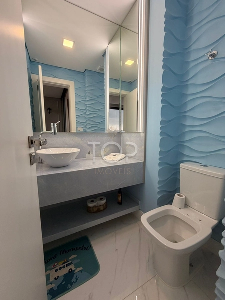 MOBILIADO COM VISTA PARA O MAR EM MEIA PRAIA: 49ª foto da galeria de imagens do imóvel