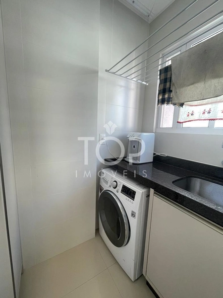 APARTAMENTO 3 SUITES EM MEIA PRAIA MOBILIADO: 18ª foto da galeria de imagens do imóvel