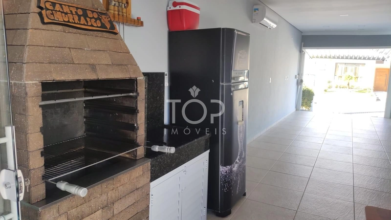 CASA EM BOMBINHAS - SC: 18ª foto da galeria de imagens do imóvel