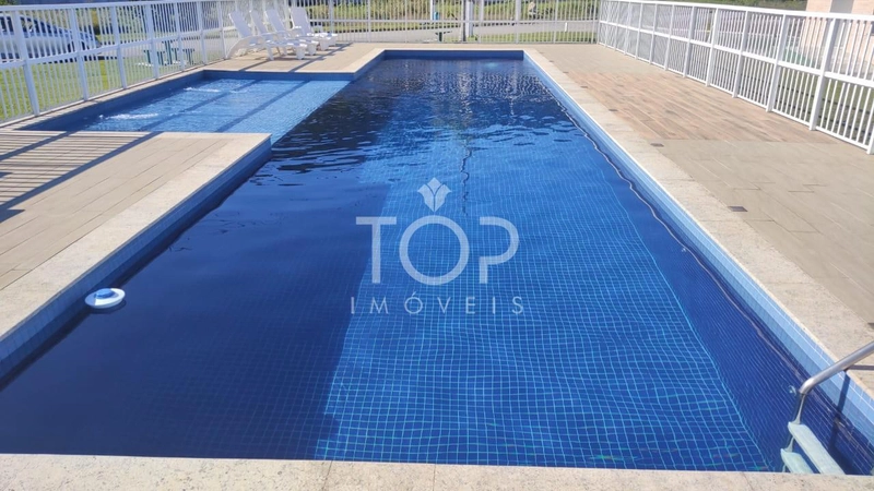 CASA EM BOMBINHAS - SC: 15ª foto da galeria de imagens do imóvel