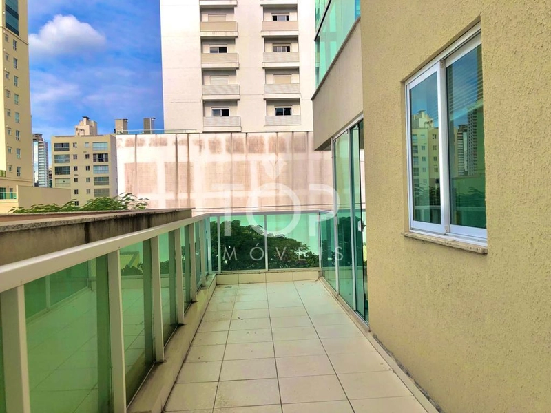APARTAMENTO MOBILIADO NA MEIA PRAIA: 15ª foto da galeria de imagens do imóvel