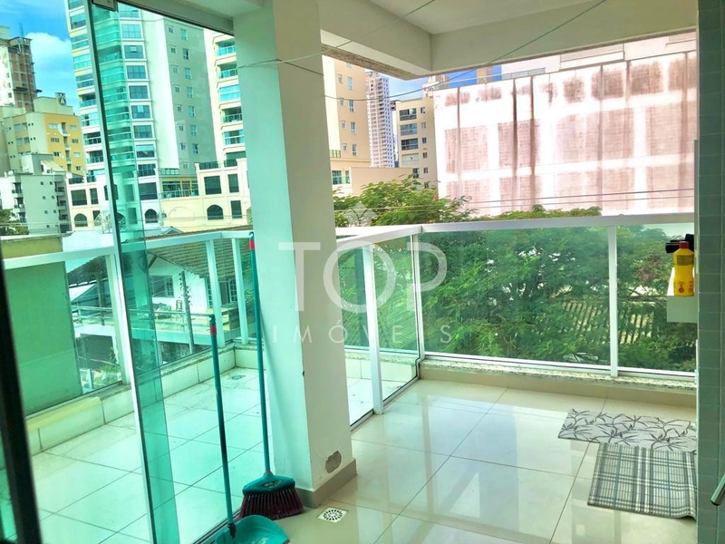 APARTAMENTO MOBILIADO NA MEIA PRAIA: 1ª foto da galeria de imagens do imóvel