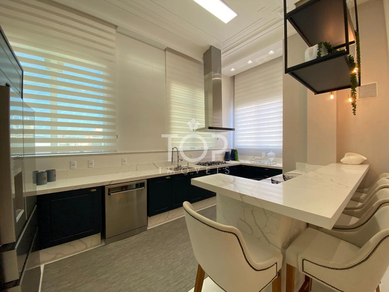 DUPLEX QUADRA MAR COM PISCINA, VISTA MAR MOBILIADO: 13ª foto da galeria de imagens do imóvel