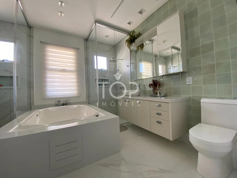 DUPLEX QUADRA MAR COM PISCINA, VISTA MAR MOBILIADO: 28ª foto da galeria de imagens do imóvel