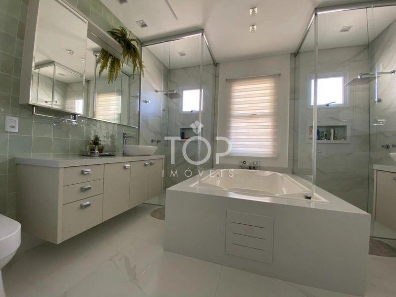 DUPLEX QUADRA MAR COM PISCINA, VISTA MAR MOBILIADO: 29ª foto da galeria de imagens do imóvel
