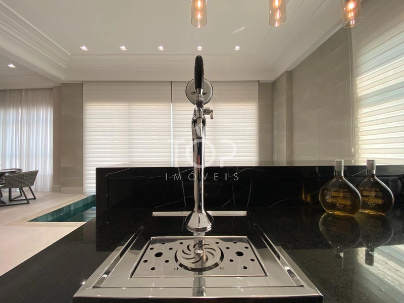 DUPLEX QUADRA MAR COM PISCINA, VISTA MAR MOBILIADO: 8ª foto da galeria de imagens do imóvel