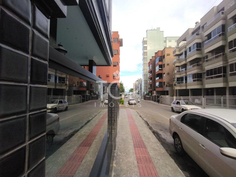 LINDO APARTAMENTO NA QUADRA MAR: 1ª foto da galeria de imagens do imóvel