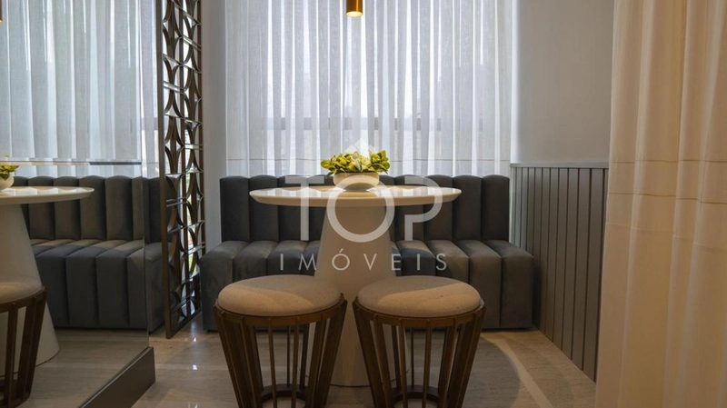 APARTAMENTO FINAMENTE MOBILIADO E DECORADO : 7ª foto da galeria de imagens do imóvel