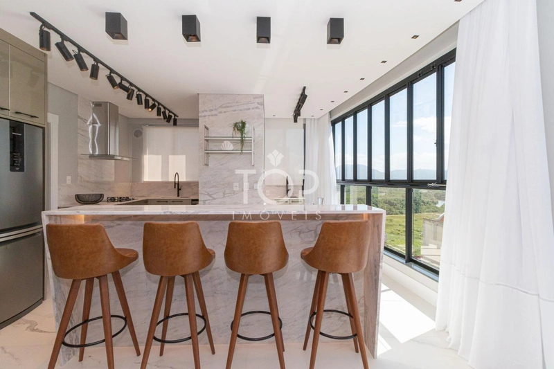 APARTAMENTO FINAMENTE MOBILIADO E DECORADO : 42ª foto da galeria de imagens do imóvel