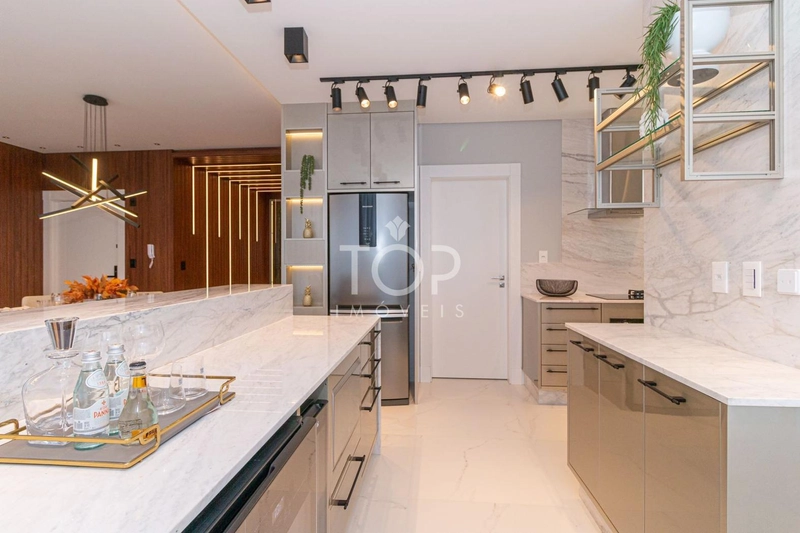 APARTAMENTO FINAMENTE MOBILIADO E DECORADO : 20ª foto da galeria de imagens do imóvel