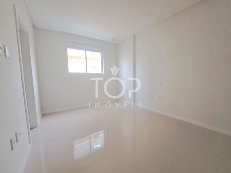 LINDO APARTAMENTO QUADRA MAR EM MEIA PRAIA!: 9ª foto da galeria de imagens do imóvel