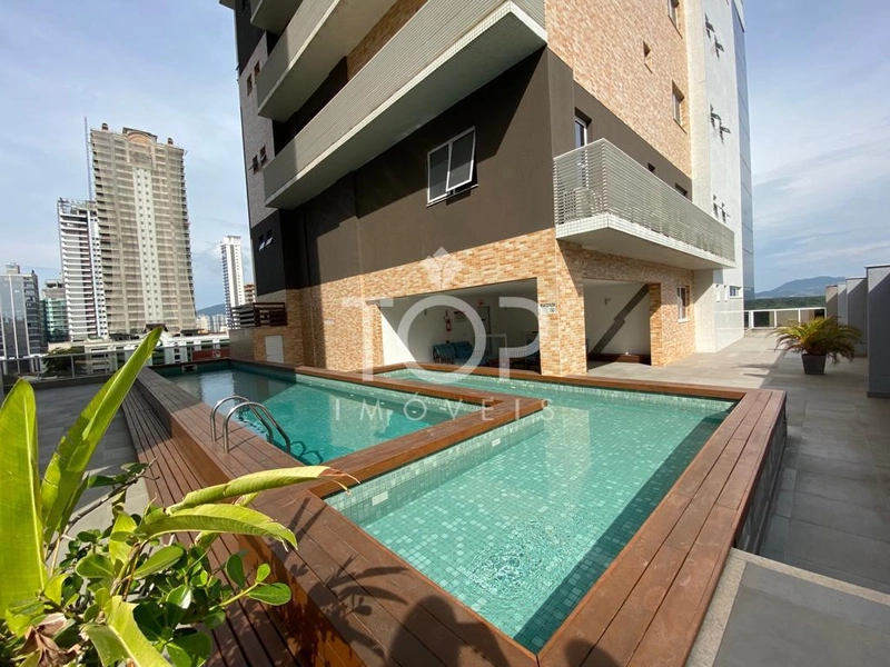 LINDO APARTAMENTO QUADRA MAR EM MEIA PRAIA!: 14ª foto da galeria de imagens do imóvel
