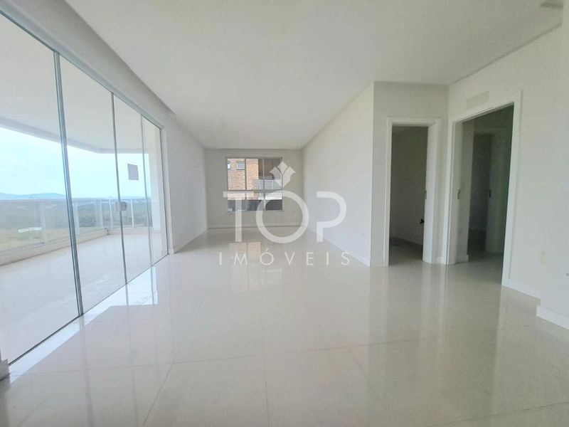 LINDO APARTAMENTO QUADRA MAR EM MEIA PRAIA!: 4ª foto da galeria de imagens do imóvel